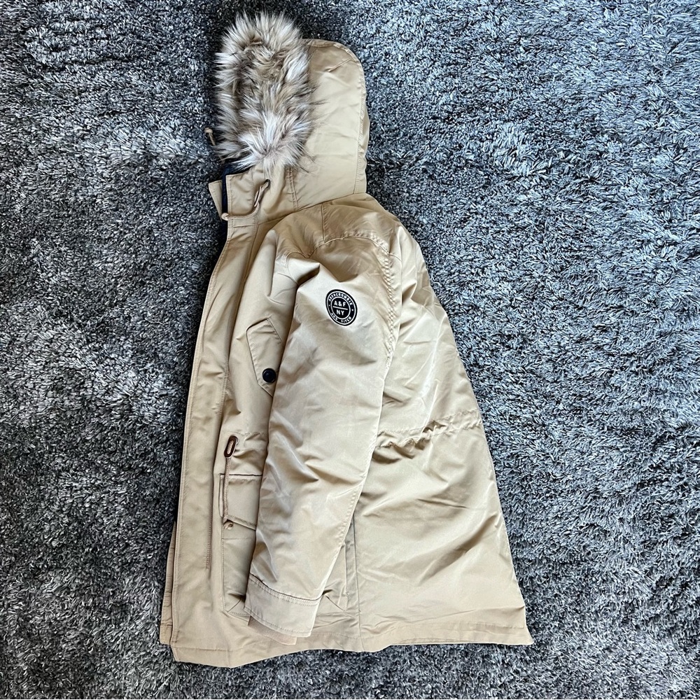 Abercrombie & Fitch